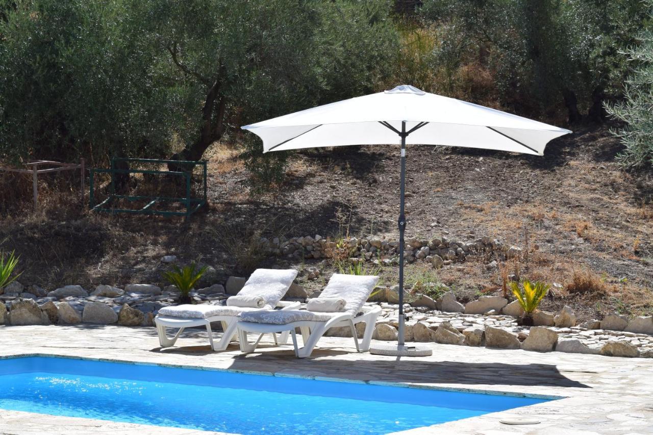 Hotel La Pluma Iznájar Exteriér fotografie